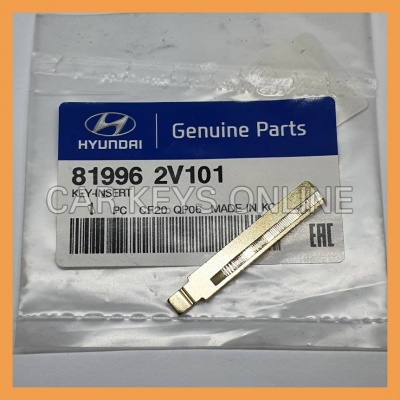 Genuine Hyundai Remote Key Blade (81996-2V101)