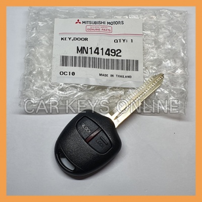 Genuine Mitsubishi L200 / Triton Remote Key (MN141492)