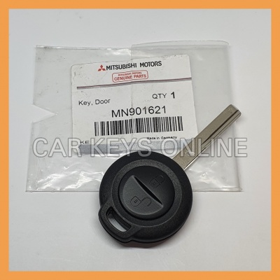 Genuine Mitsubishi Colt Remote Key (MN901621)