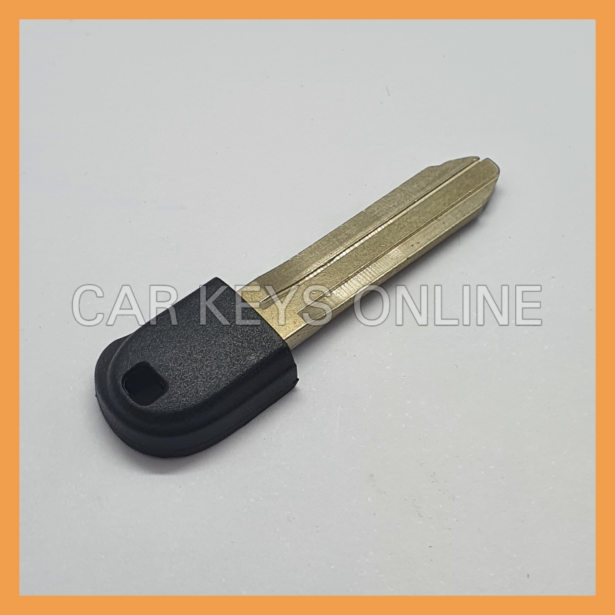 Aftermarket Emergency Key Blade for Toyota Prius / Verso